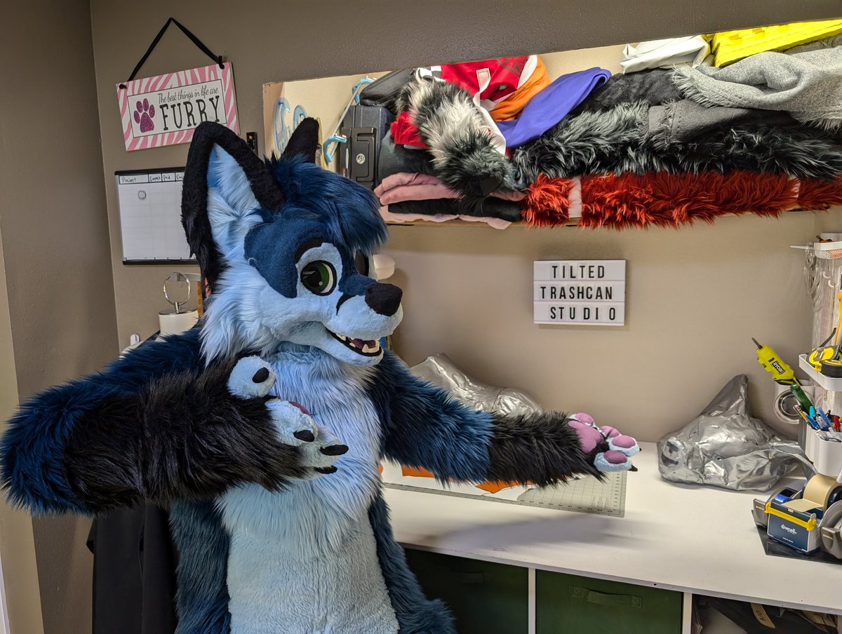TiltedTrashcan's tweet image. Look who stopped by my little workshop. It's @frozenfuzz! 

It's so nice when a pair of kicks comes home to visit. &amp;lt;3 

Thanks for gracing my craftroom with your foxy presence. You and you pack really made my day.