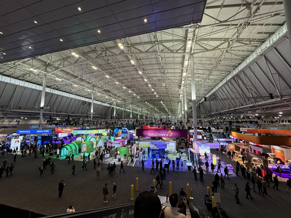 First time at #CHEST2024 was incredible! 🫁 

Had an amazing time presenting my research with such a fantastic team! Loved reconnecting with familiar faces from the interview trail too!

Looking forward to being part of this amazing community! 🙌 <a href="/accpchest/">CHEST</a> <a href="/KUSM_Wichita/">KU School of Medicine-Wichita</a>