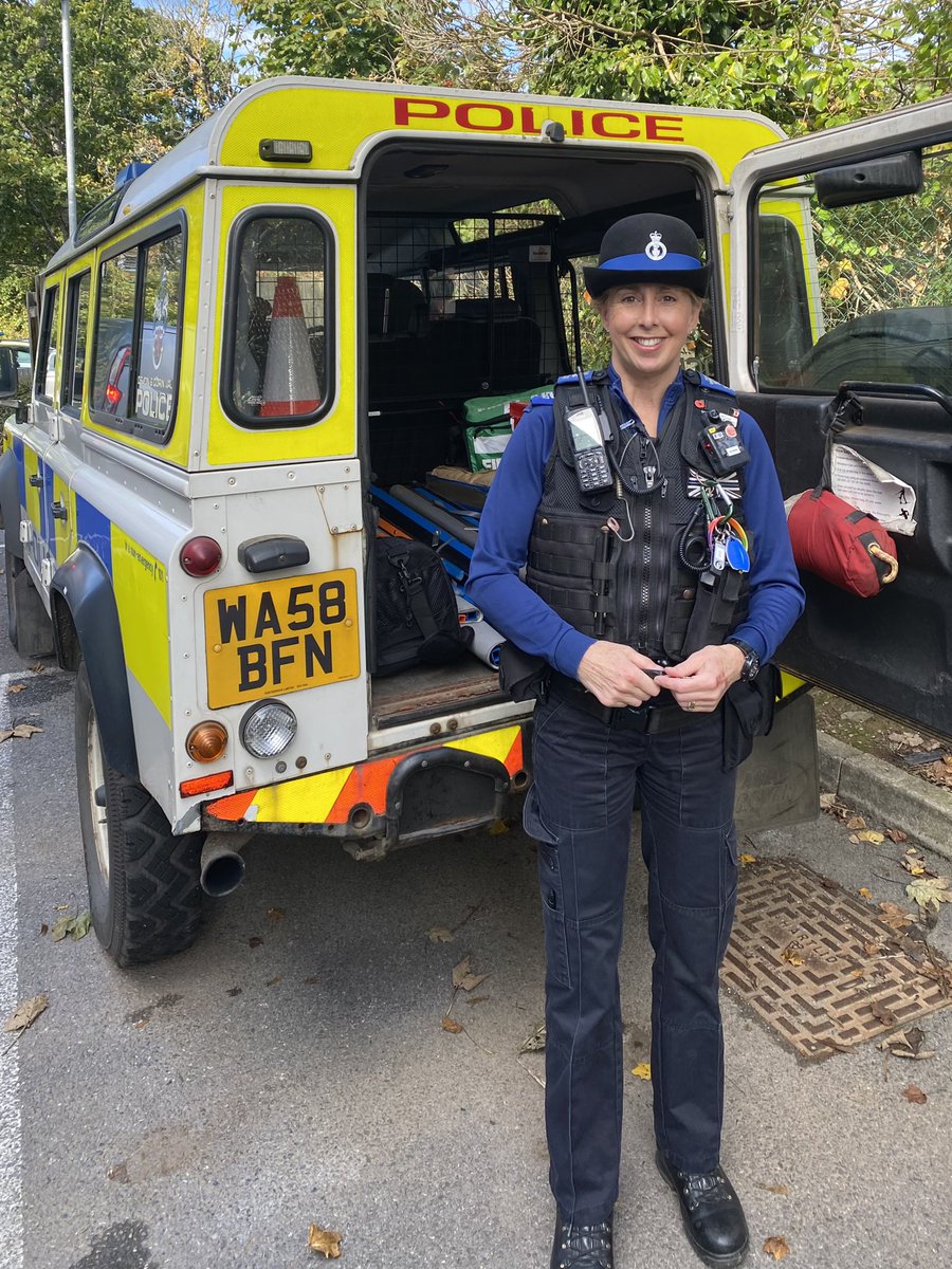 PCSO30747's tweet photo. Spent today exploring the patch and familiarsing myself with the geography. Lots of cyclists and horse riders out. Drivers being sensible with their speeds across @dartmoornpa
Getting used to driving this beast!
#restdaysnow
@TavistockPolice @NWDevonPolice
@ps_7003
@DC_Police https://t.co/ETDqPrOLoW