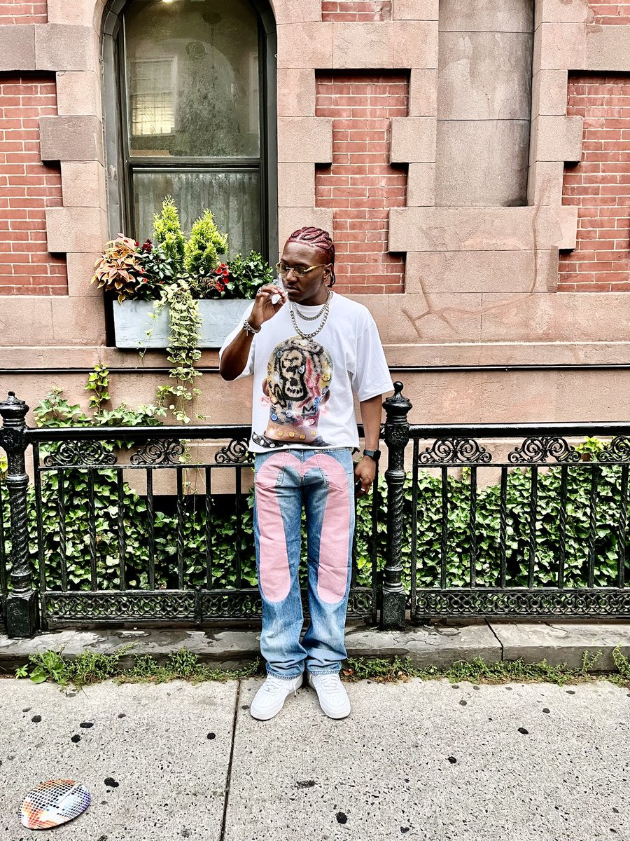 ItsDaRealKen1's tweet photo. Living life the best I can🩷 https://t.co/zFQ3AXQMj0