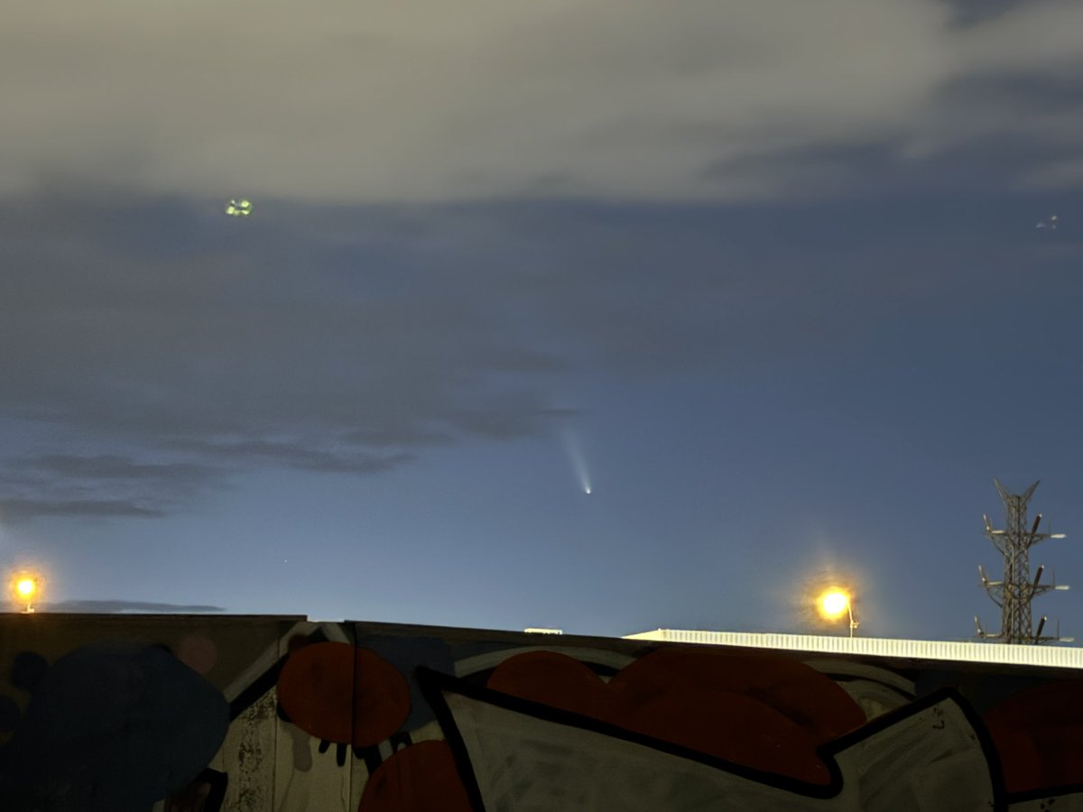 Cometa C/2023 A3 (Tsuchinshan-ATLAS)
Eesta tarde desde las Rozas