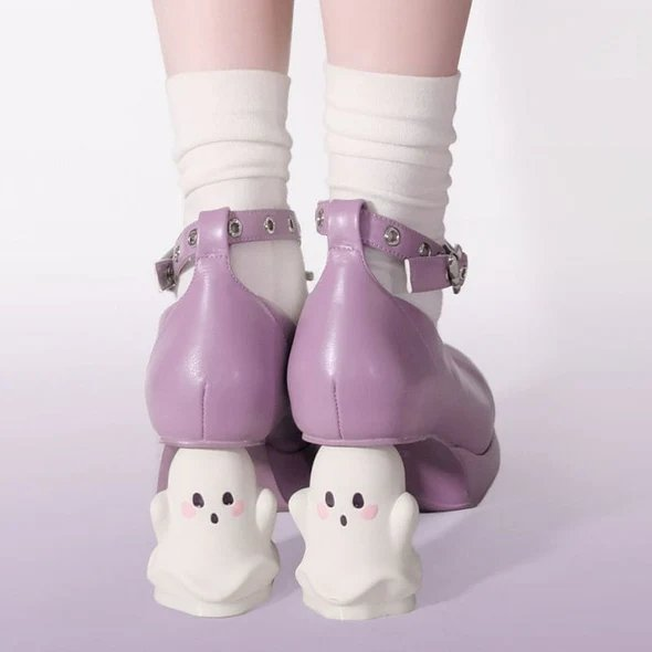 lovesickdoe's tweet photo. ghost high heels https://t.co/ejCitECCYO