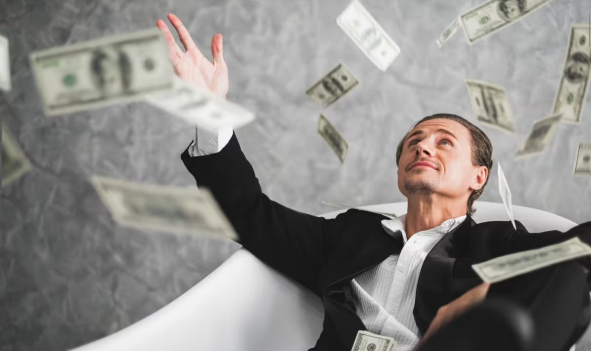 toledodeacon's tweet image. The rich young man shows us what not to do. He made two critical mistakes that cost him dearly and I believe he wants us to learn from his mistakes, so we don’t make the same mistakes.
1. Put God first.
2. Have but do not to hold.
toledodeacon.com/?p=1203