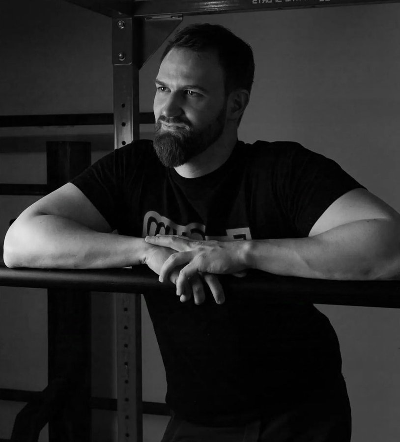 #MyTodayMe #BeardedMen #Beard #Gym #Perfection #Bodybuilder #Handsome 💪🏻🦵🏻🫶🏻