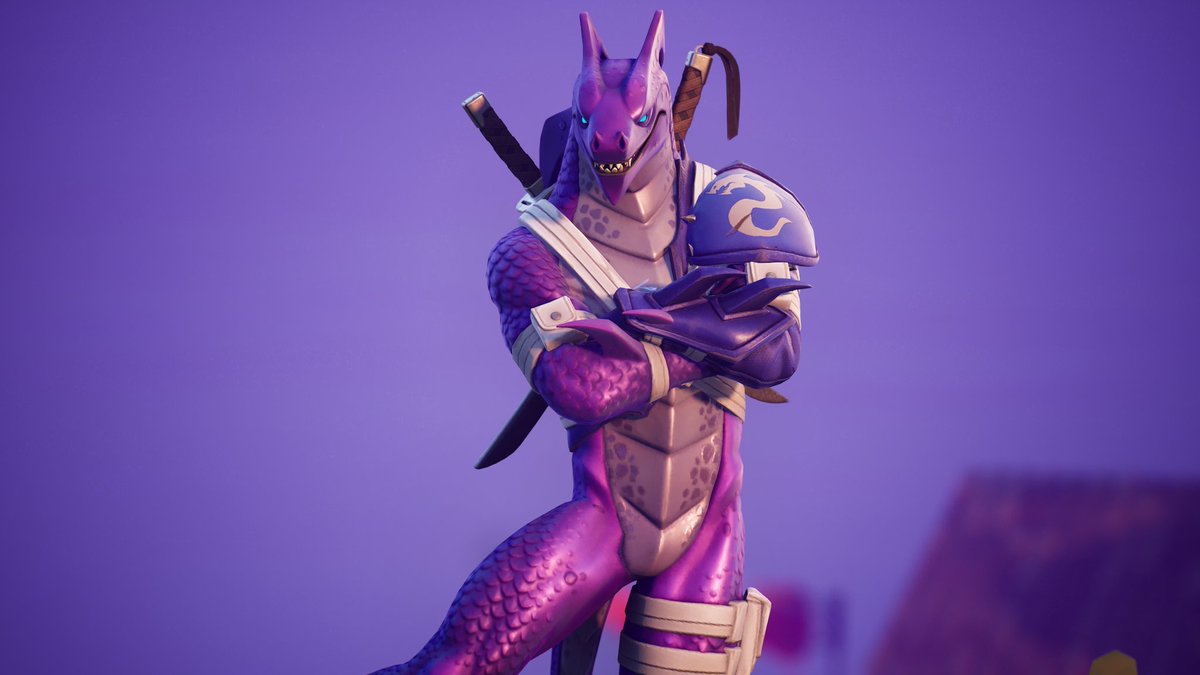 AFoxInABox112 tweet media