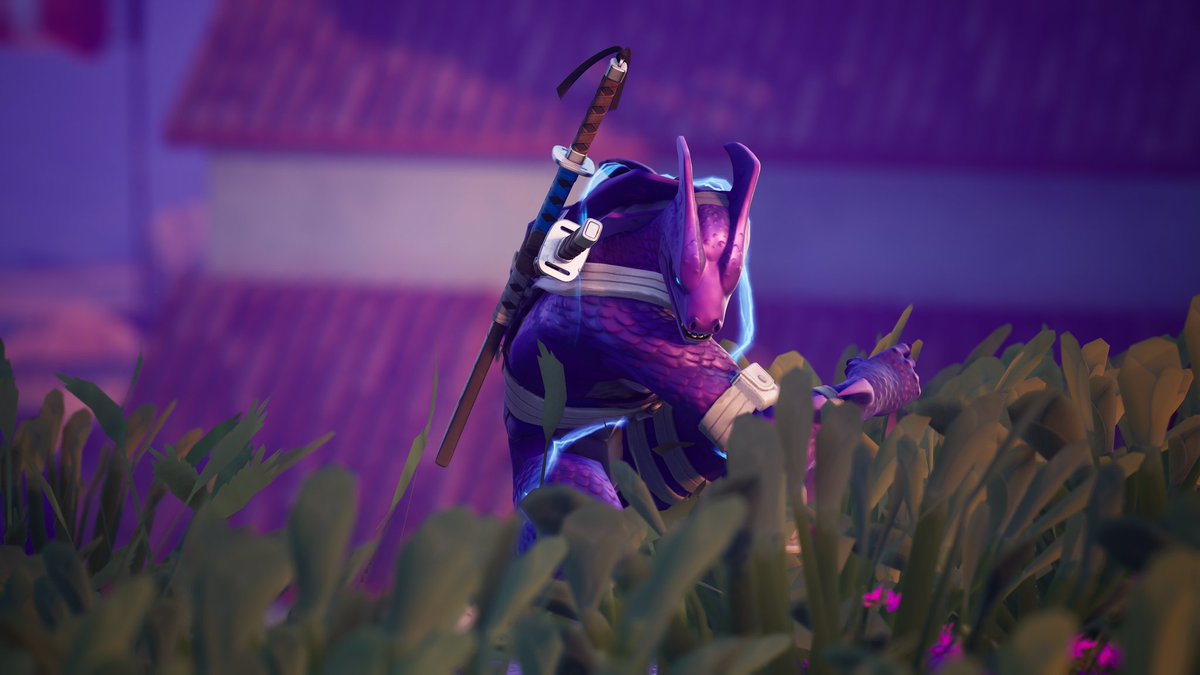 AFoxInABox112 tweet media