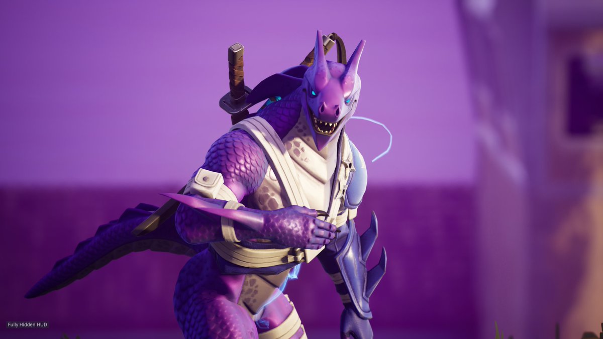 AFoxInABox112 tweet media