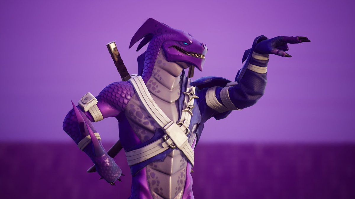 AFoxInABox112 tweet media