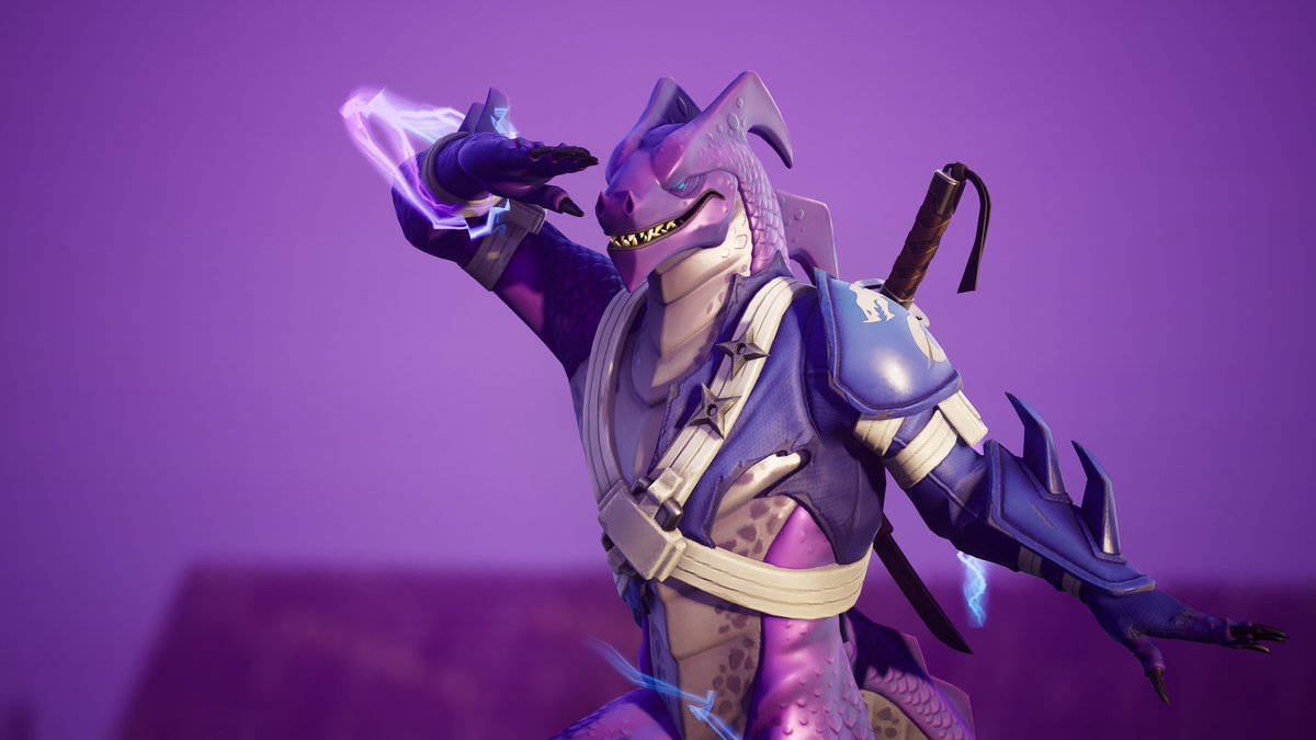 AFoxInABox112 tweet media