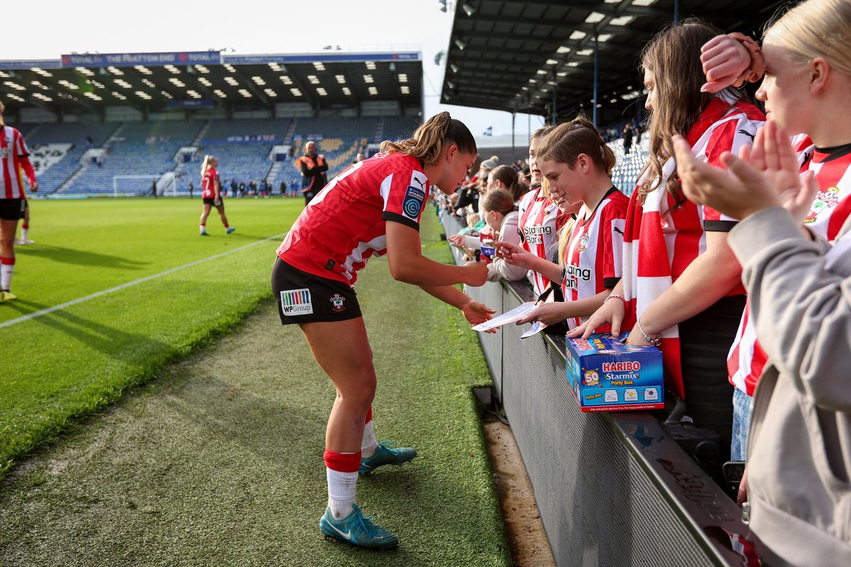 A very special moment to score in my first derby, what dreams are made off!
A big 3 points from the girls 🤩 Travelling support was unreal! 💥

The south coast is REDDD😍😍 UTSS