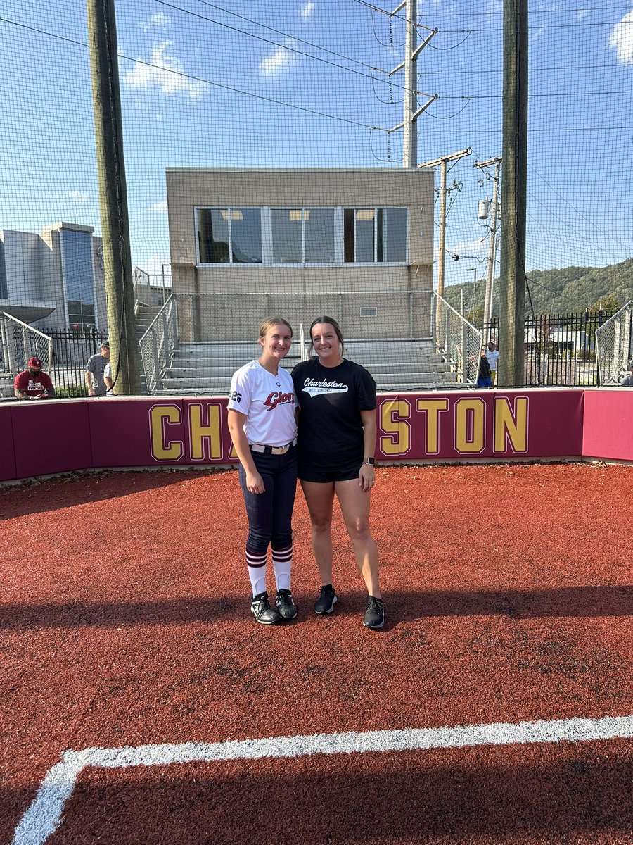 aiden_murphy44's tweet photo. I had a great day with @ucwv_softball!! Thank you so much for a great day! 
@AmyHills22 @VAGlory_Hills @SuzyWillemssen https://t.co/jQNQszshEw
