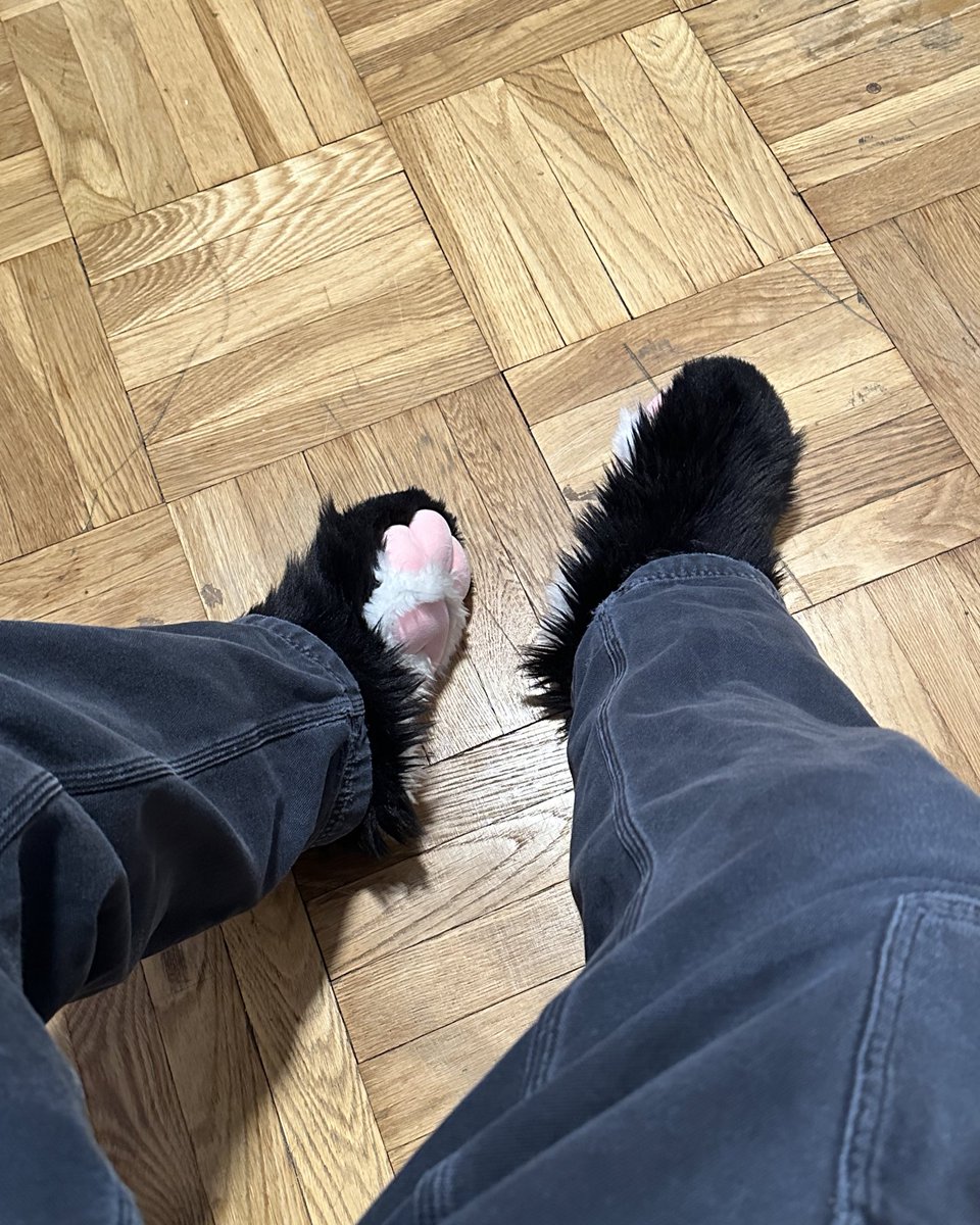 weather is getting colder so u guys know what that means