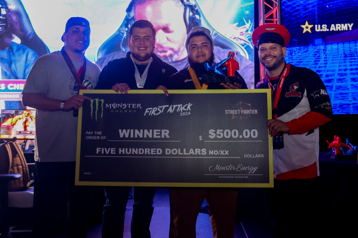 FirstAttackPR's tweet photo. ๐จ Street Fighter 6 Standings at First Attack 2024 ๐จ
๐ฅ 1st Place: @_MenaRD__ย ๐
๐ฅ 2nd Place: @el_Velorioย ๐ฅ
๐ฅ 3rd Place: Rompecuello ๐ฅ
Big s/o to @Monopr in 4th place
Catch more epic matches and live action at:
๐ฎ https://t.co/eAksAnKx91
#FirstAttack2024 #SF6 #Esports #PuertoRicoGaming #Champion