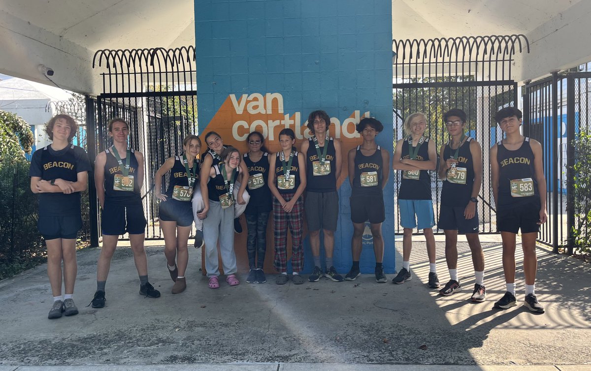 BeaconVarXC's tweet photo. Lots of hardware was earned today by this crew! https://t.co/Ya3QEXZPzM