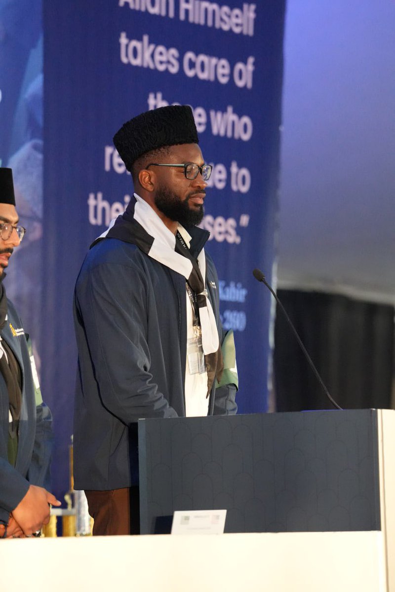 MuslimYouthUSA's tweet photo. ✨ Final day of #NationalIjtema! These past 3 days of spiritual rejuvenation have flown by. Our #MuslimYouth came together in prayer, strengthened brotherhood, and built new bonds, all while learning valuable gems of spiritual knowledge. 

💫 With thought-provoking talks addressing real issues the youth face today, we hope these lessons guide them forward. 

Thank you for joining us and following our coverage of #IjtemaUSA2024! 🌙 #Faith #Unity #Spirituality #YouthEmpowerment #Community