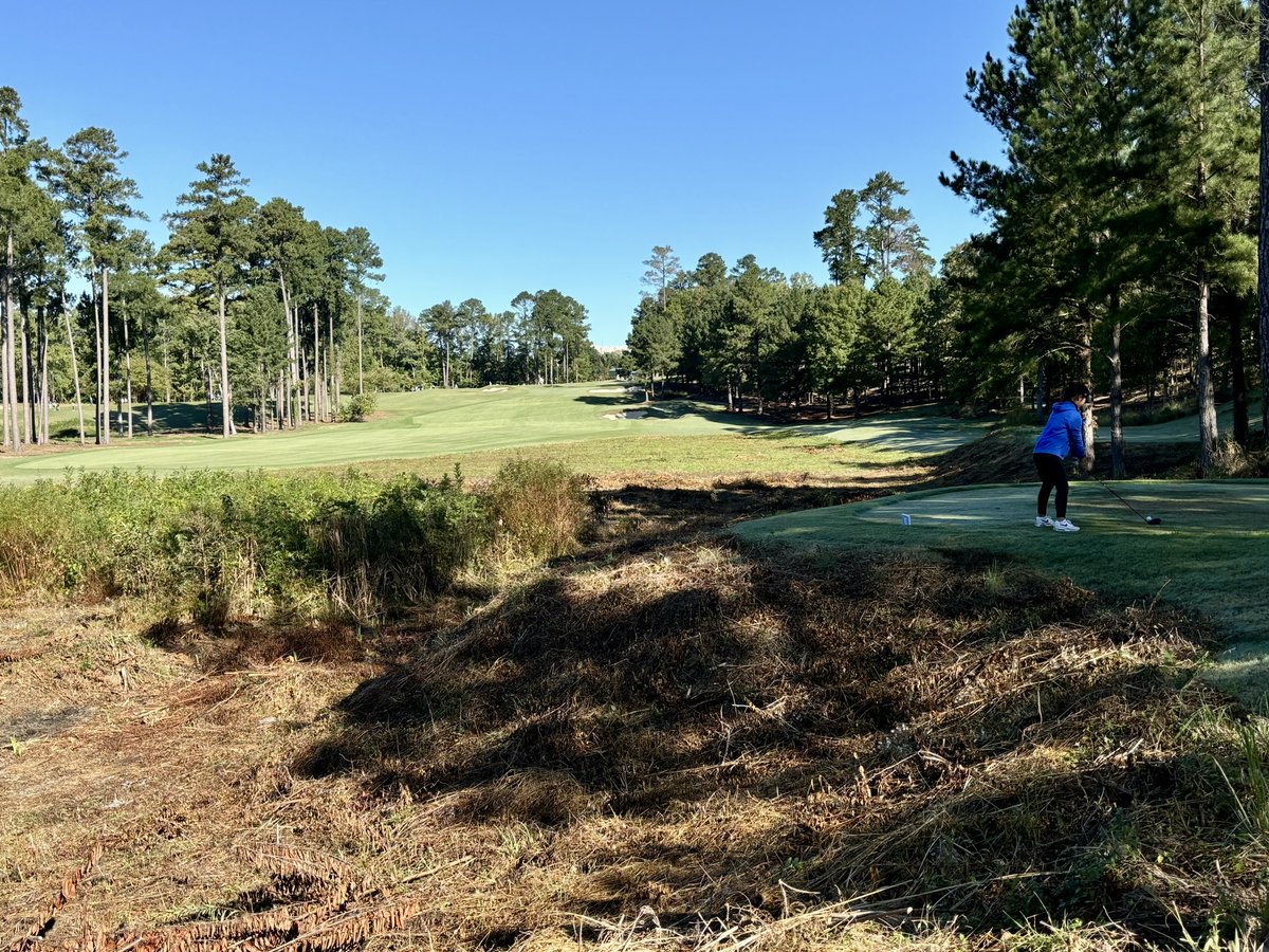 DesignOnPar's tweet image. A huge shoutout and congratulations to @DukeWGolf on the tremendous Tobacco Road victory. What an honor to finally be able to support the Blue Devils in person. Cannot praise @Love3GolfDesign enough for the transformational renovation of @UNCFinley. #GoDuke