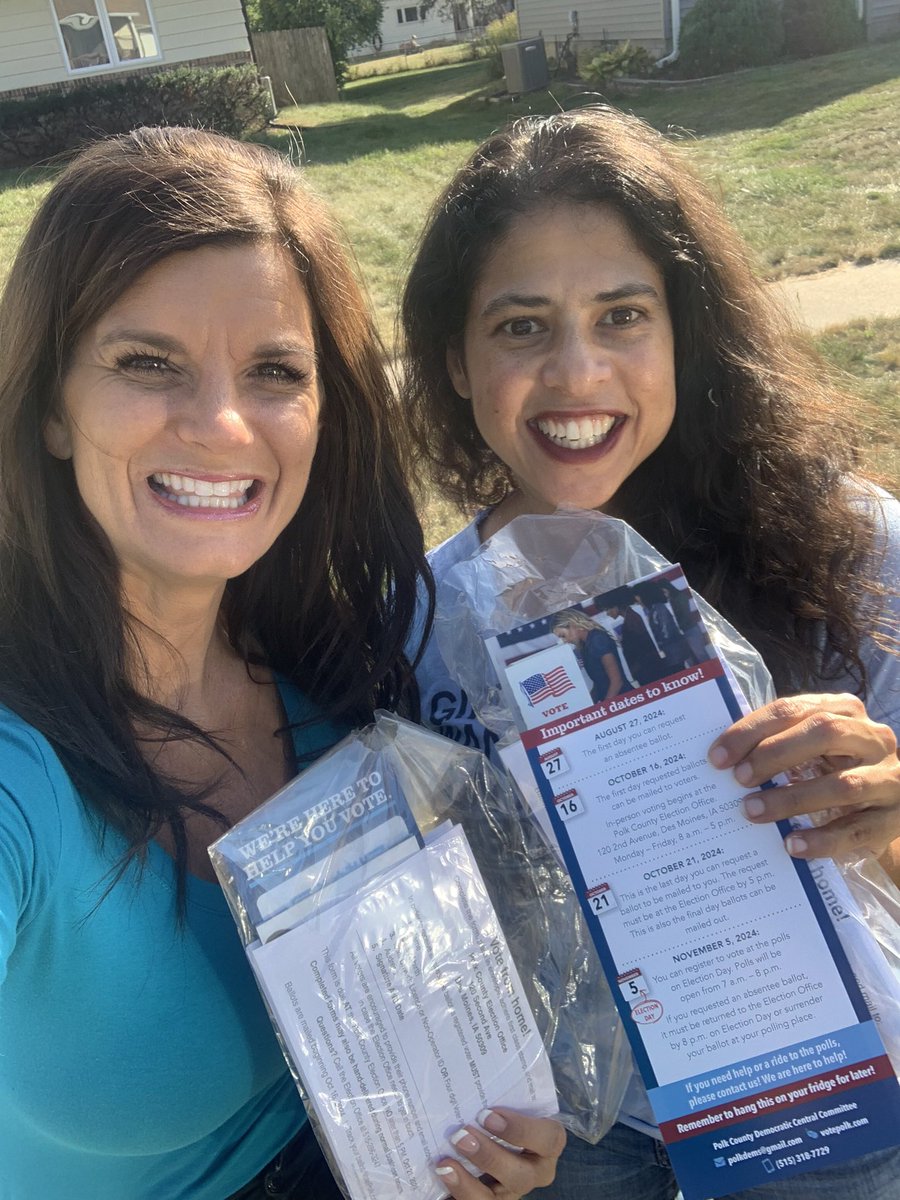 I’m thankful for Nora who helped me with my final bags of voting literature to deliver! What a fun surprise that one of the addresses on our list was my childhood home! 🏡
#iapolitics