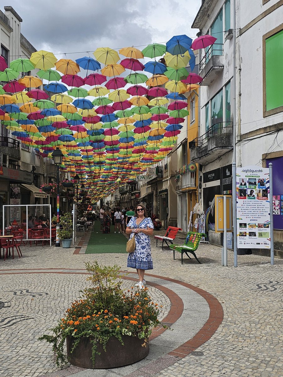 escapadesofjb's tweet photo. Agueda ,portugal #portugal #travel https://t.co/livKbrK1Ar