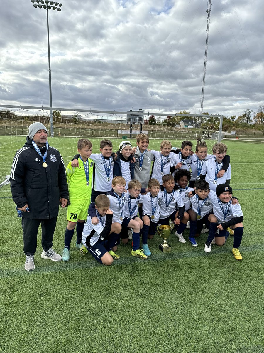 Junior Presidents Cup.Champions!!! Congratulations to FC-1 Boys 2014 Elite Team for winning Illinois Junior Presidents Cup! 

Well done boys! Keep up the great work champs! 🏆⚽️🏆⚽️🏆⚽️