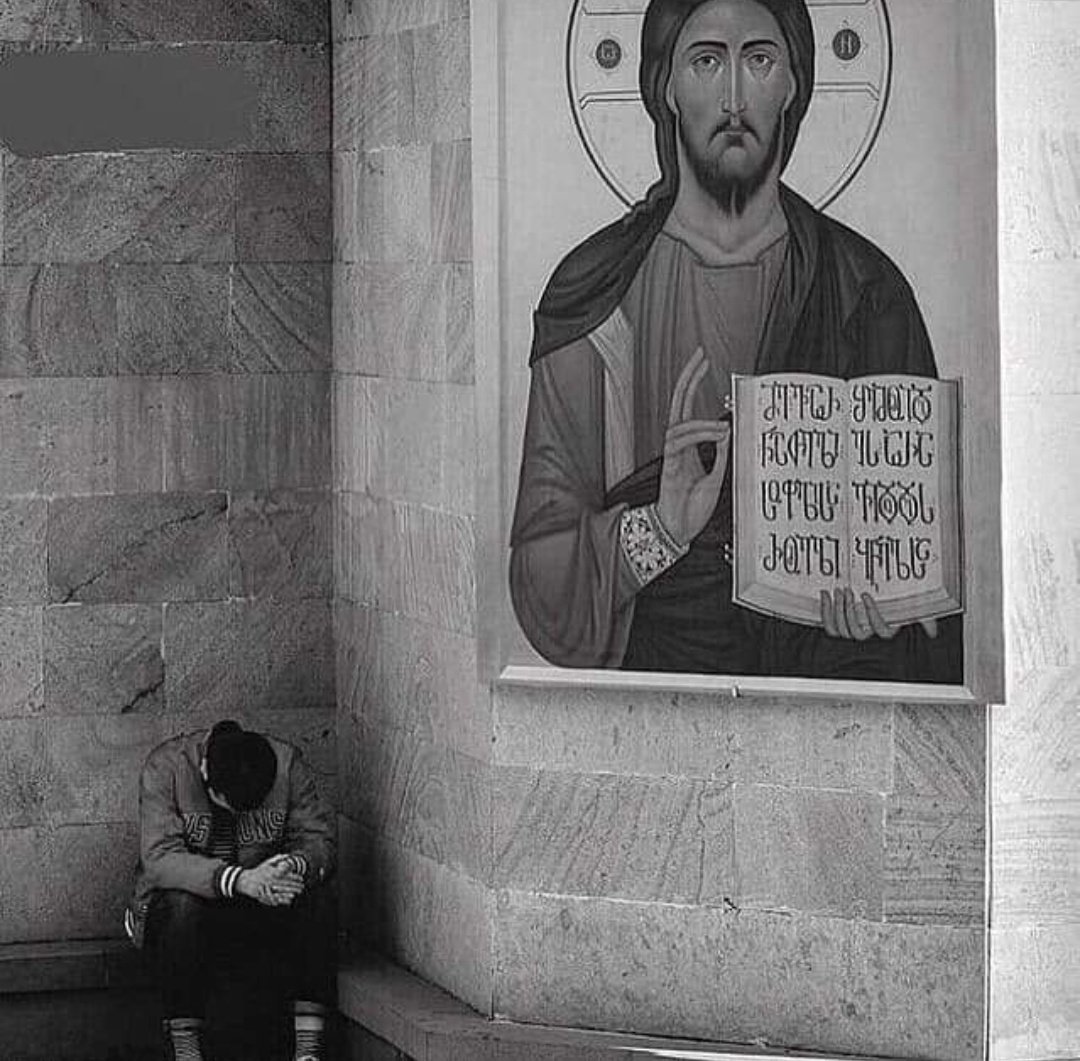 فَاسْتَجِبْ لأَصْوَاتِ الَّذِينَ لَيْسَ لَهُمْ رَجَاءٌ غَيْرَكَ
أستير (١٤ : ١٩) ❤️