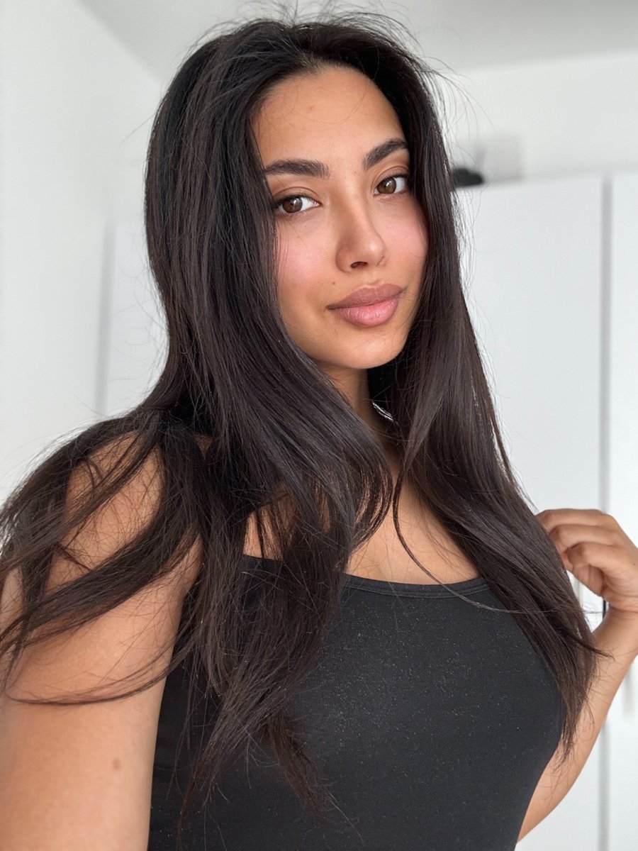 FOLLOW MY SEXY FRIEND 🍑

👉instagram.com/_emilydanvers