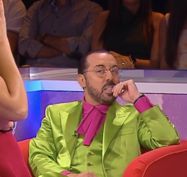 os meus neurónios a ver esta gala
#sstvi