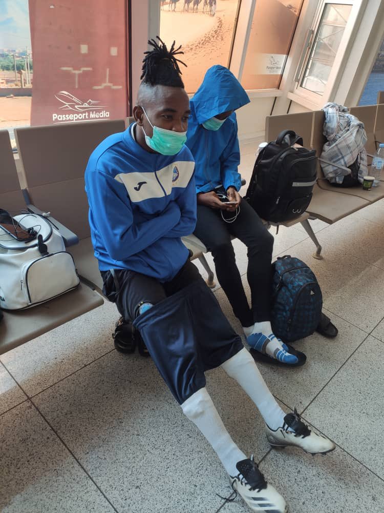 NpflTori's tweet image. Libya 2022 v Libya 2024
Enyimba slept in airport for 24hours + after their opponents changed venue without communication (Frame 1/2)
Enyimba were to face Libyas’s Al Ittihad.
Super Eagles held hostage in Libya after they refused plane to land in
Tripoli (Frame 3/4)
They can…