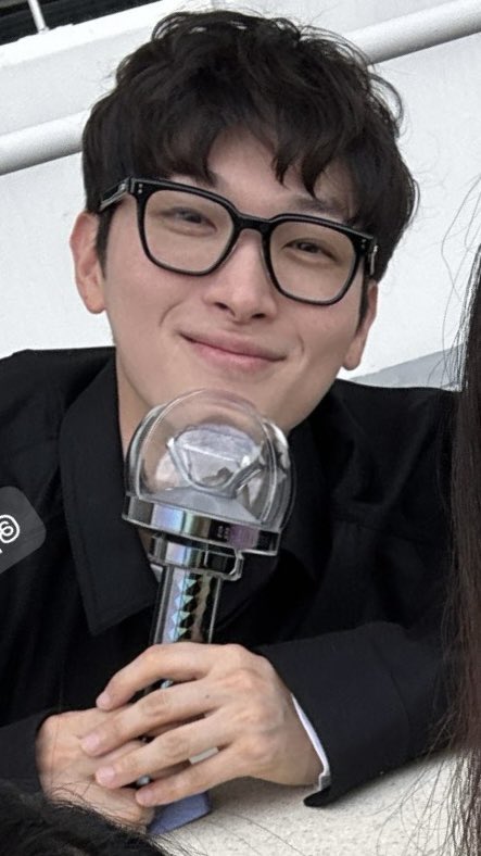 qwe_486's tweet photo. ㅋㅋㅋ캐럿봉강연 💎 https://t.co/rpLz6gJ2c7