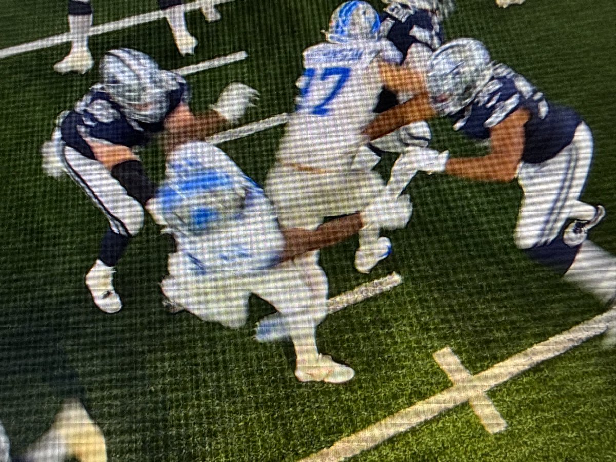 Broken leg #detroitlions. Aiden Hutchinson.