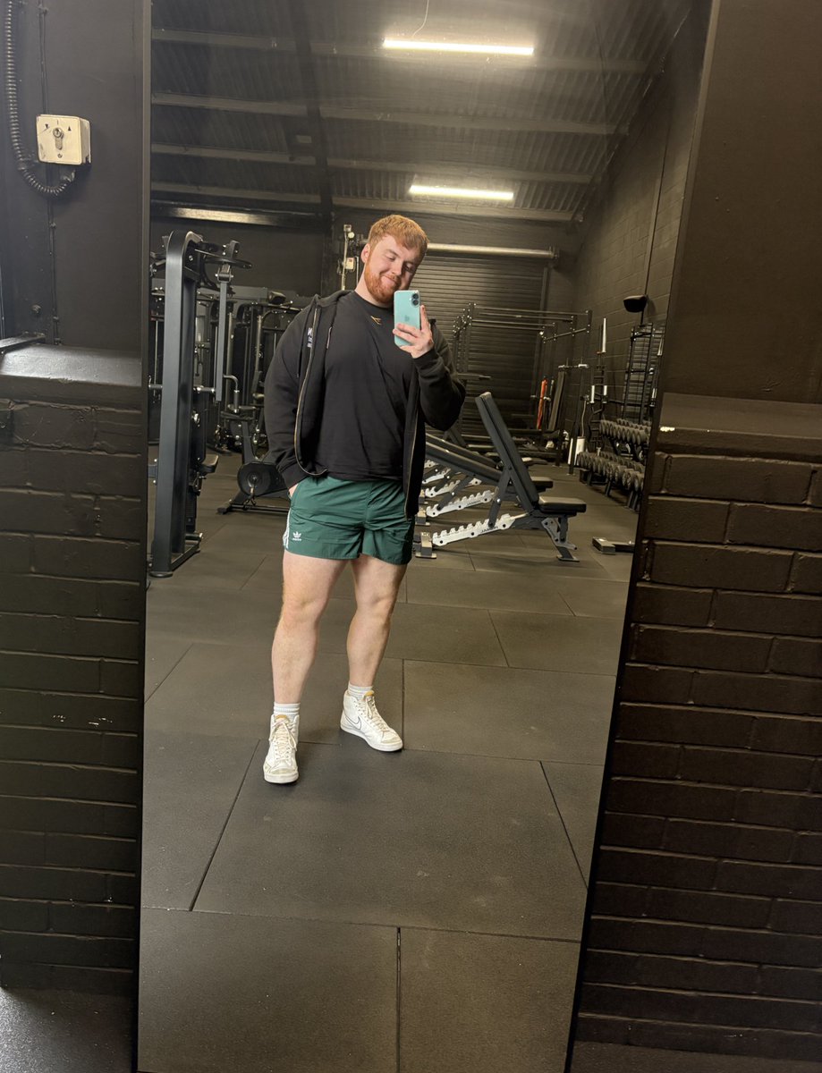 Leg day hurt my body and my feelings 😅