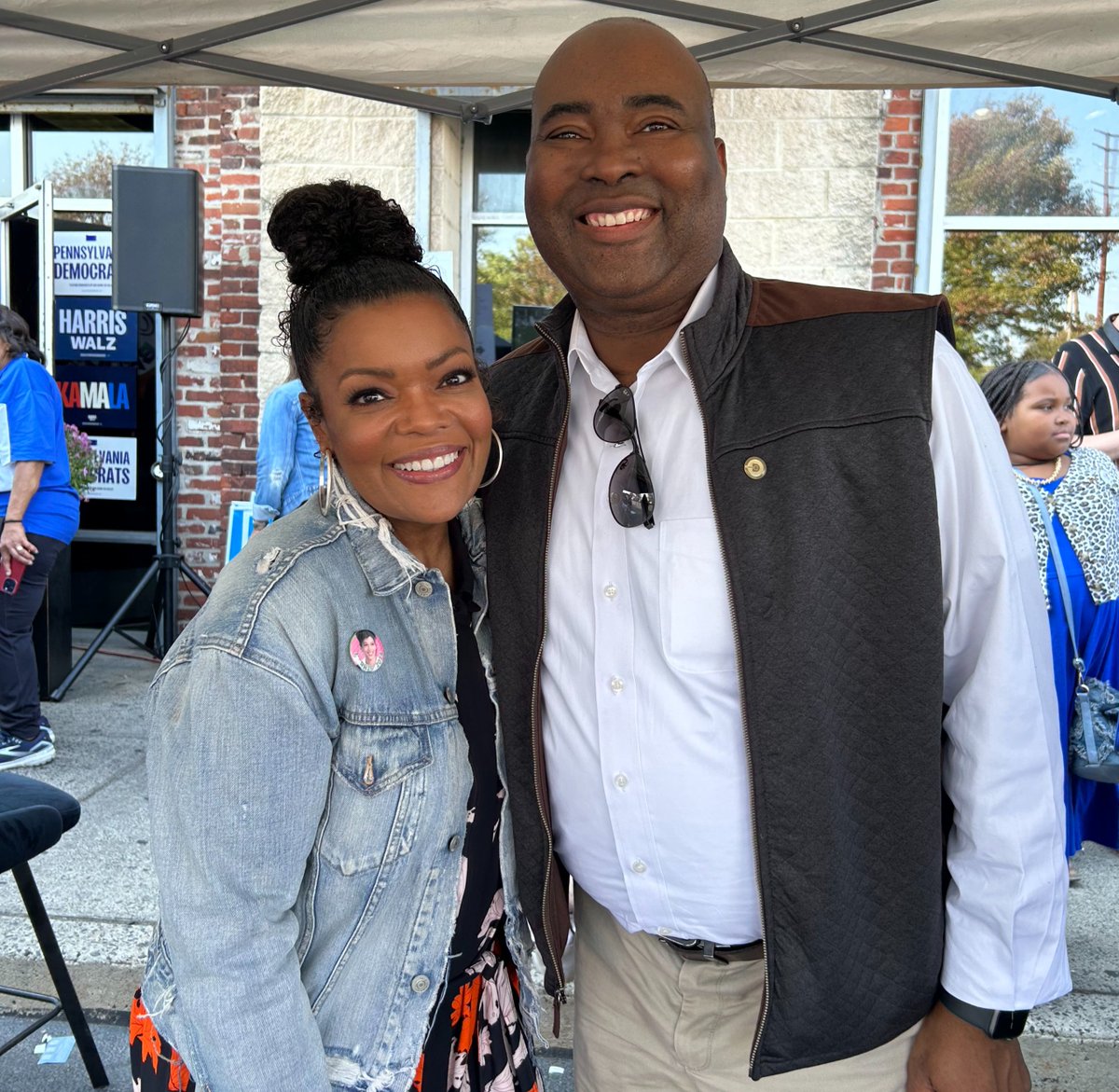 harrisonjaime's tweet photo. Stopped by Philadelphia today for a Souls to the Polls event! We had a star-studded lineup to turn out the vote in Pennsylvania: @YNB, @mayaharris_, and Senator @Bob_Casey.

Pennsylvania, we won’t go back!! Vote for @KamalaHarris and let’s send Bob Casey back to the Senate! https://t.co/zoGyBMrswo