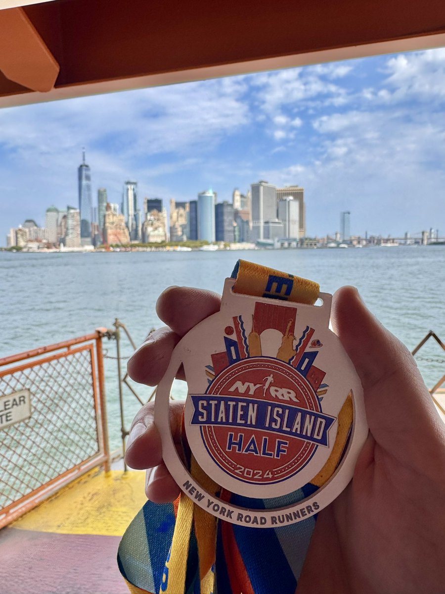 PR’d during the Staten Island Half Marathon this morning…the spirit of Big Ang was watching over me!! <a href="/nyrr/">New York Road Runners</a> #StatenIslandHalf