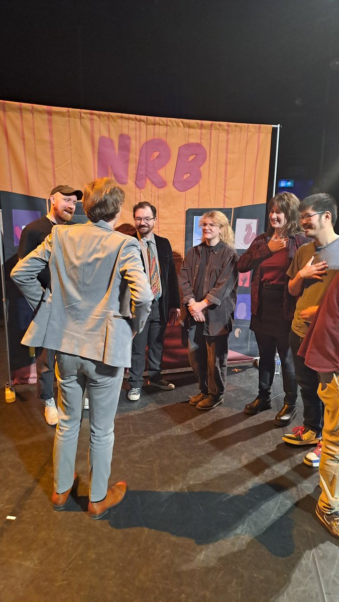 CordeauxJake's tweet photo. Had an absolute blast meeting the cast of @NoRollsBarred_'s "The First Tour"!
The show had me in hysterics practically the entire time! 

And remember this, it's easy to mistake a Cattle Farmer as a smoking turtle 🐢! https://t.co/pmYJKg51zf