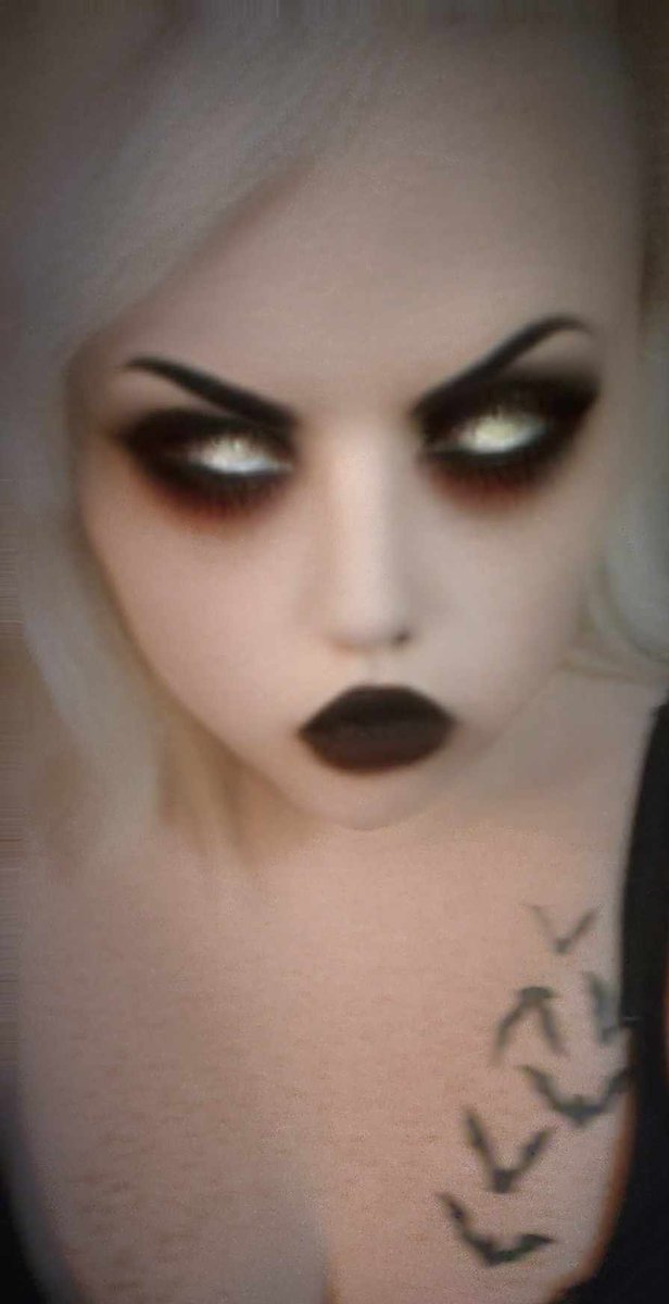 🖤🦇Mariah Scary🖤🦇 (@marihascary) on Twitter photo 