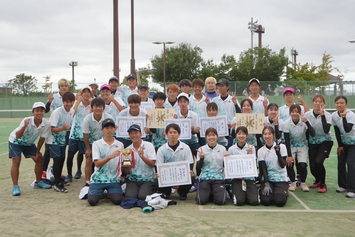 shinshusofttenn's tweet photo. 信州大学全学ソフトテニス部です！
10/5~7に高岡スポーツコアにて秋北が開催されました！

〈団体戦〉
男子
1部優勝🏆
全勝賞：稲垣･安藤

女子
1部3位🥉
全勝賞：木村

〈個人戦〉
男子
優勝🏆 浅川･竹澤
ベスト8 稲垣･佐藤
ベスト16 本島･櫻井

女子
優勝🏆 木村･市岡
ベスト8 濵中･山元 https://t.co/Dms94f1m6f