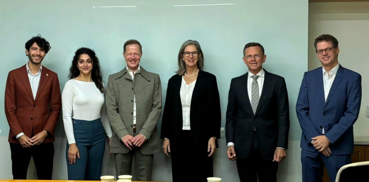 Such a pleasure to host Dutch Ambassador to the US Birgitta Tazelaar and Consul General in San Francisco Theo Peters at the Stanford Center for Responsible Quantum Technology at <a href="/StanfordLaw/">Stanford Law School</a>, to discuss QT's societal impact &amp; geopolitical futures.
