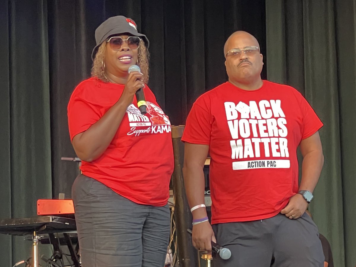 Felicia Davis (@feliciamdavis) on Twitter photo In #SouthFulton <a href="/BlackVotersMatr/">Black Voters Matter</a> #Jam4Justice making sure #ClaytonCounty turns up & out huge #GOTV concert & rally <a href="/HBCUGreenFund/">HBCU Green Fund</a> <a href="/ncbcp_bwr/">The Black Women's Roundtable</a> In #SouthFulton <a href="/BlackVotersMatr/">Black Voters Matter</a> #Jam4Justice making sure #ClaytonCounty turns up & out huge #GOTV concert & rally <a href="/HBCUGreenFund/">HBCU Green Fund</a> <a href="/ncbcp_bwr/">The Black Women's Roundtable</a>
