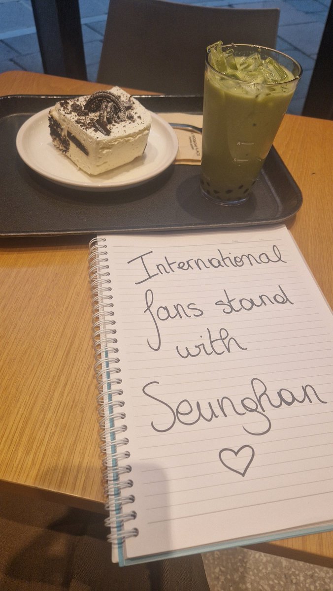 _jaylice's tweet photo. Do you have any messages for Seunghan ? I'll right them and put them on the flowers or anywhere close

#RiizeIs7  #Justice_For_Seunghan https://t.co/8RRgp5PhQd