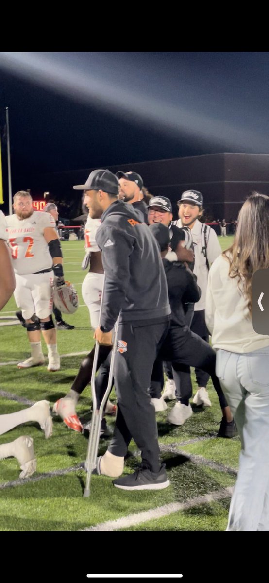 michelle_shaw0's tweet photo. LET’S FALCON GO 🧡🏈

Falcons 14/ Wildcats 13 
Road win against the No. 9 ranked team in the country. https://t.co/7TGxm3cRAW