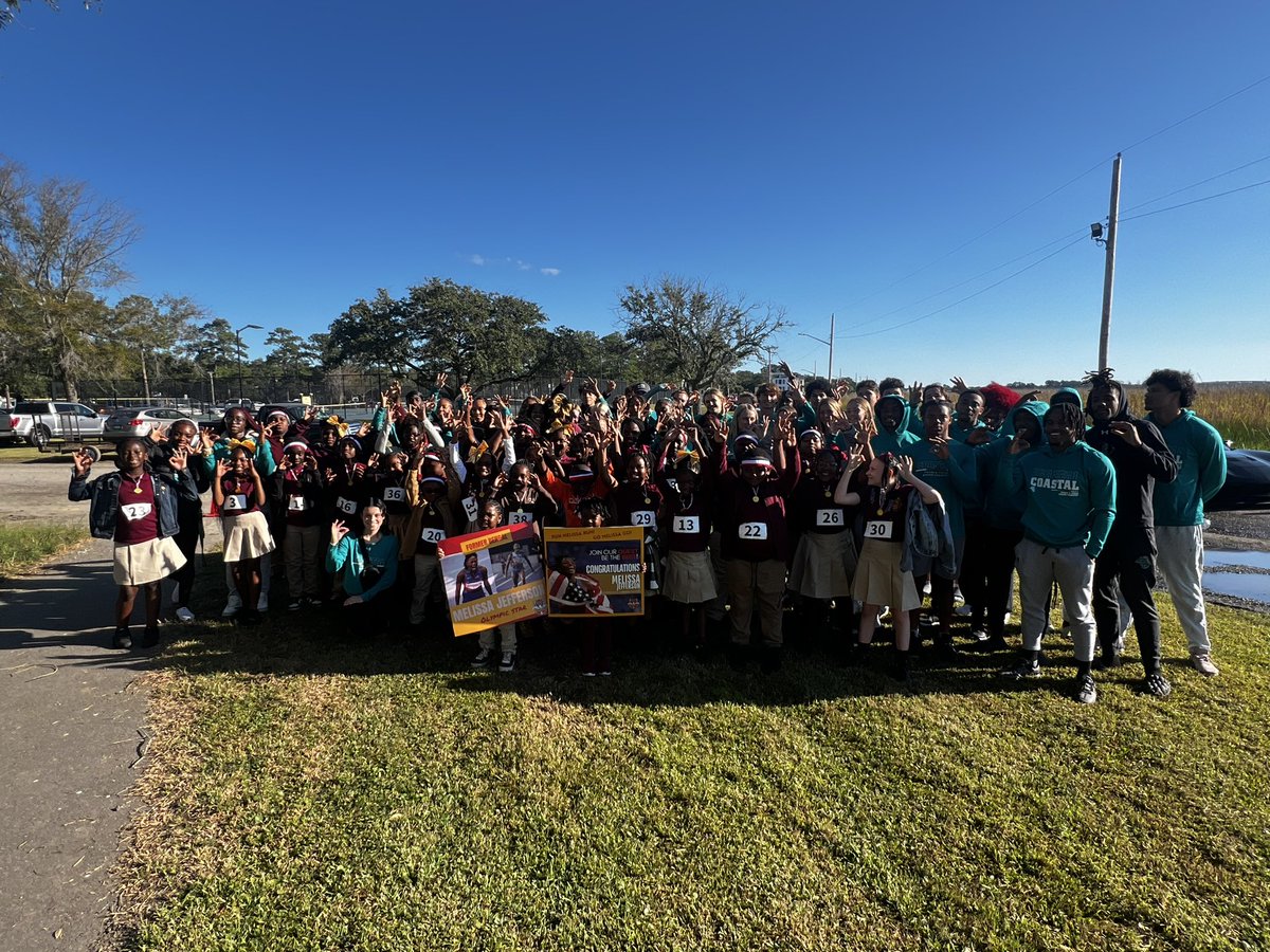 bfebengals's tweet photo. A special moment as BFESCPA’s band &amp; @CCUChanticleers track &amp; field/cross country team came together to celebrate Melissa Jefferson Day! From starting her education at BFESCPA to achieving her dreams at CCU, Melissa’s story is a reminder of what can be achieved. https://t.co/KipxDzmBvE