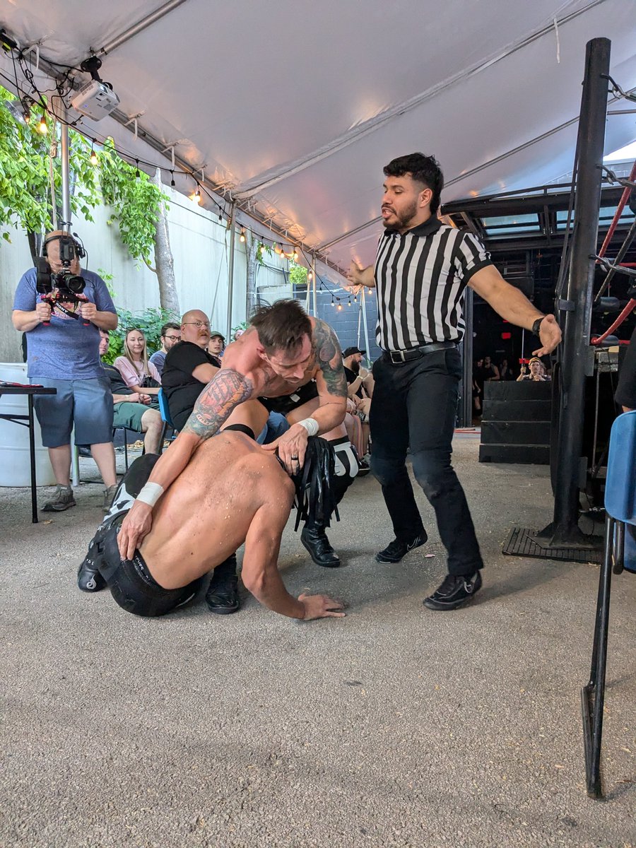 flightybuttlass's tweet photo. More and more and more wrestling this weekend #InspireAD https://t.co/tl7LBVms69