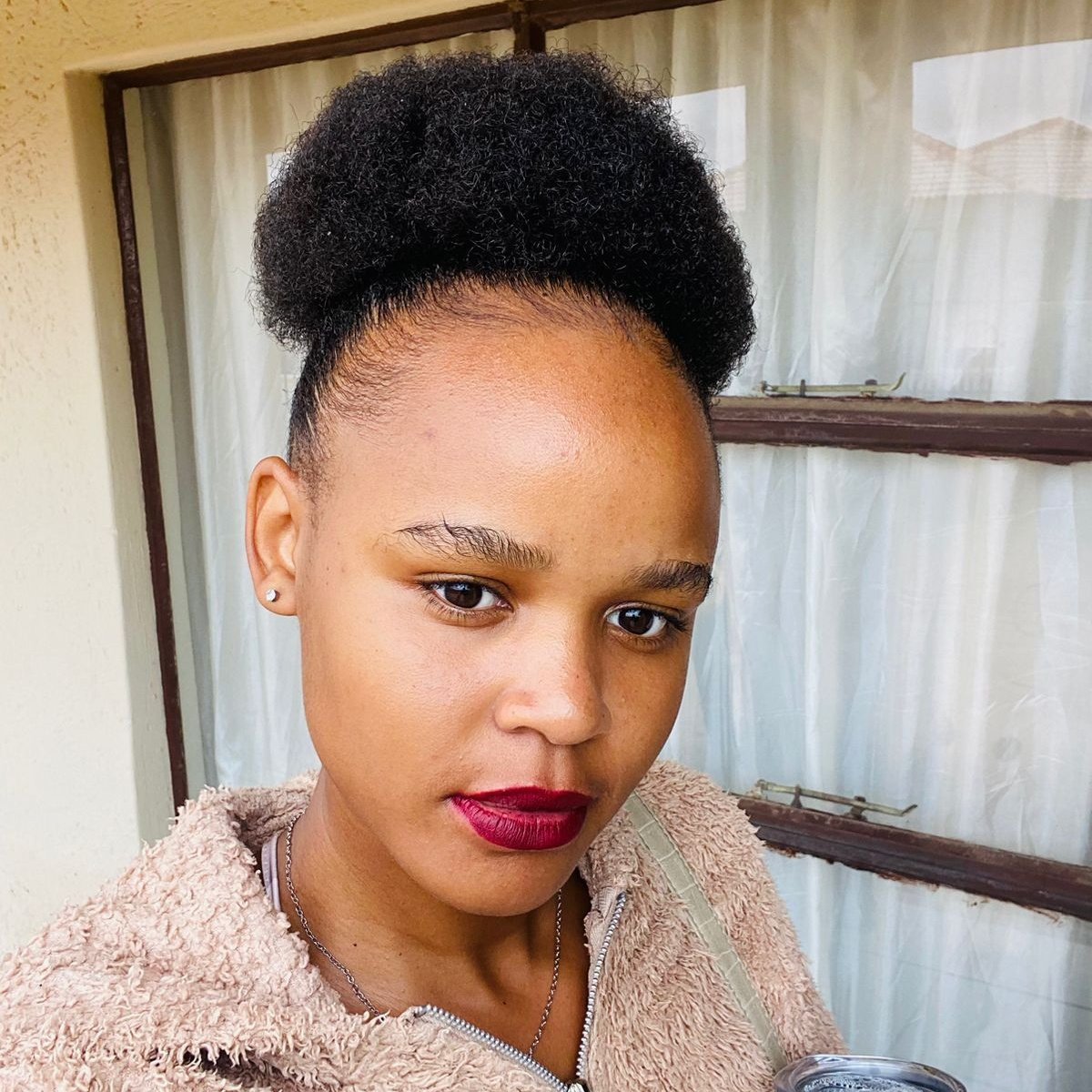 MapulaPitsi's tweet photo. #NewProfilePic https://t.co/VP05afEQGn