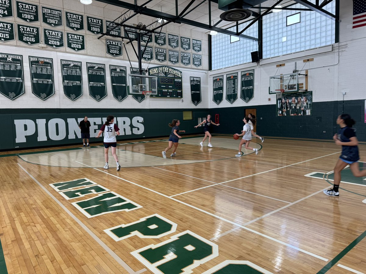 Love these girls. Sunday mornings can be tough but these kids show up every week and work to get better. Can’t wait to get to the gym to work with them.