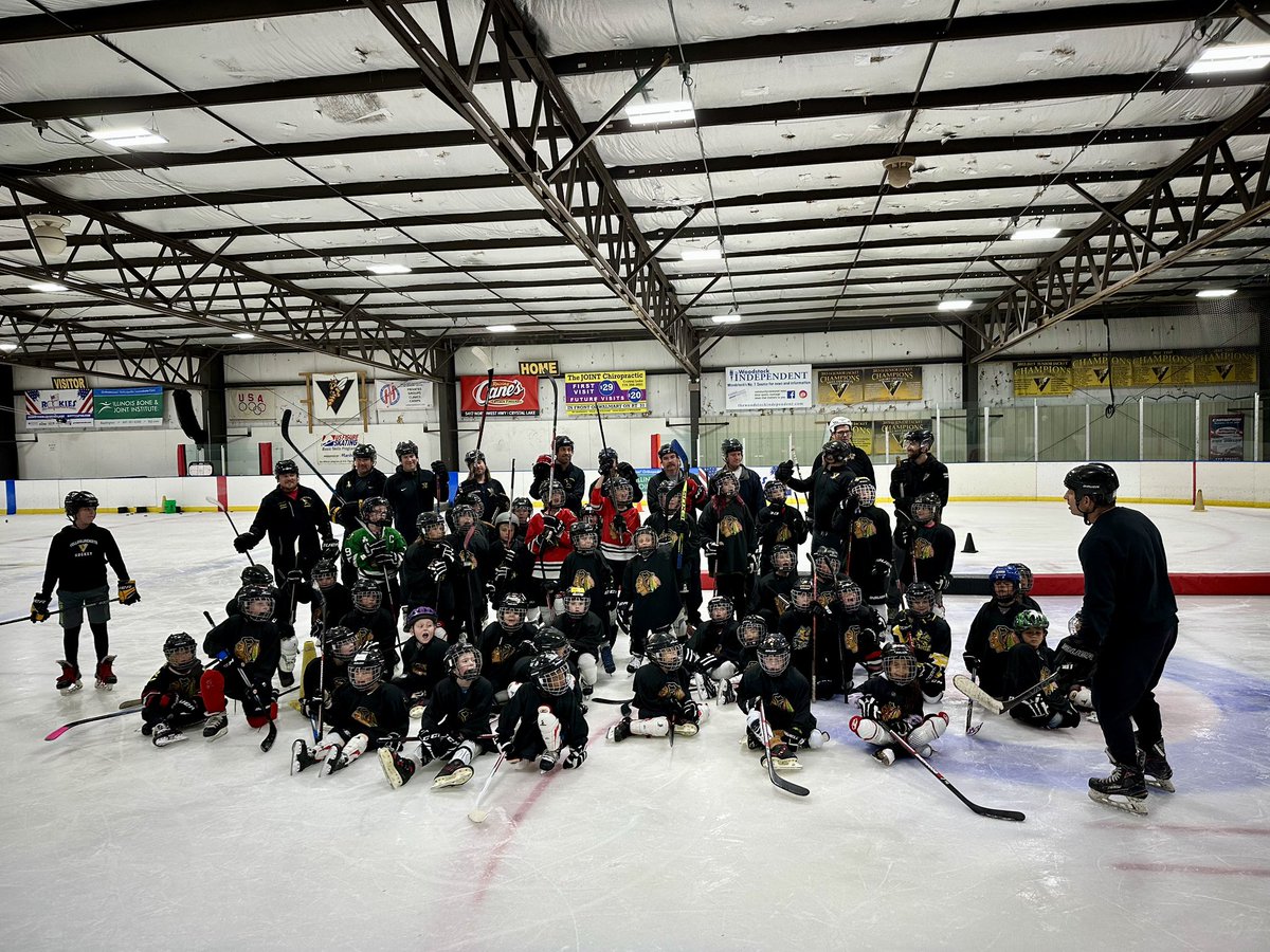 clstingers's tweet image. #THFF #CIH #ChicagoBlackhawks #LittleBlackhawks #HockeyIsForEveryone #GreatestGameOnEarth #YouthSports