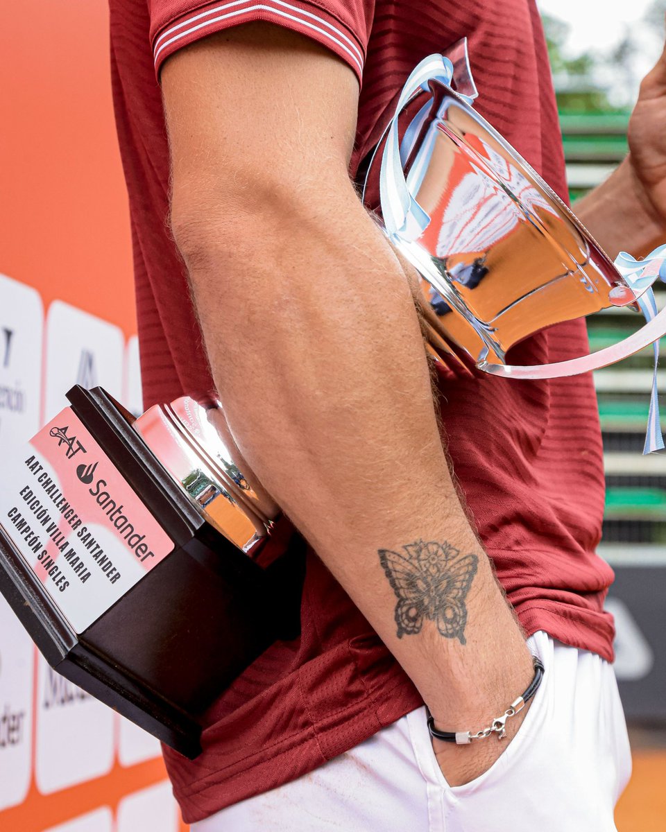 Gracias!
La llevo para El Bajo! 🇳🇬❤️