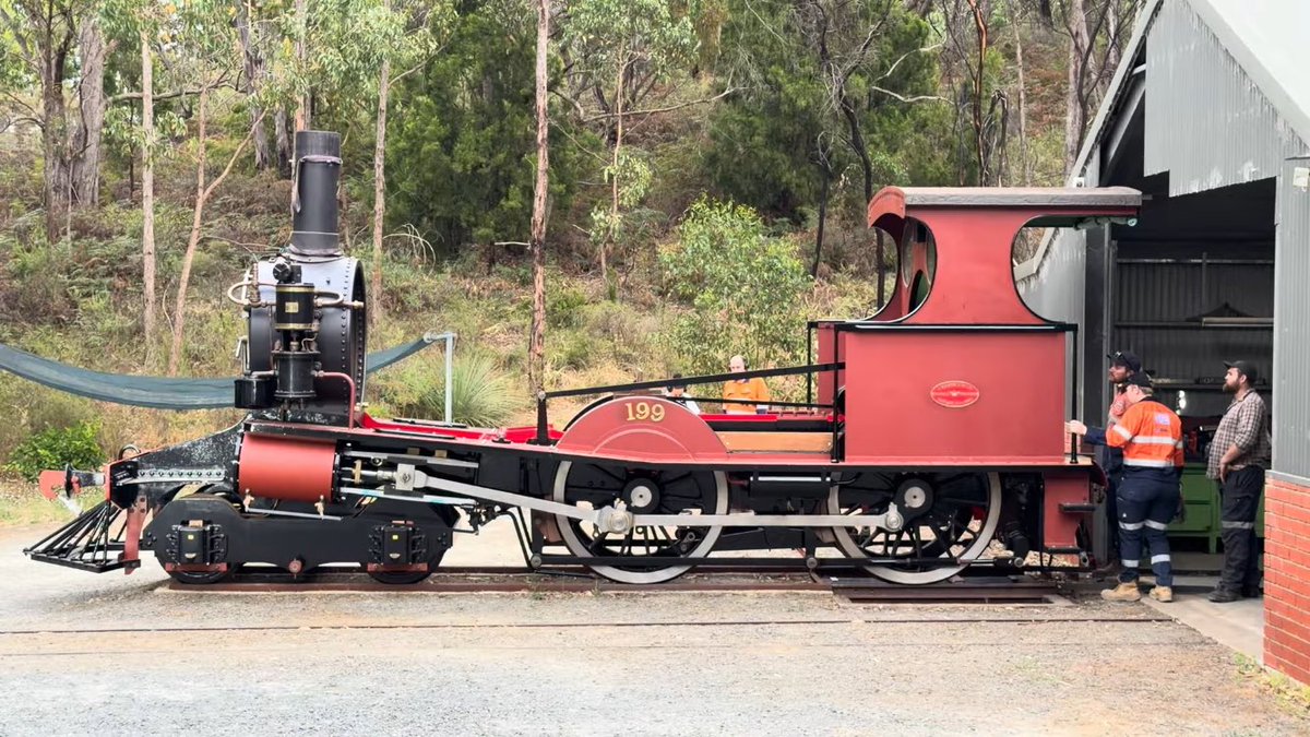 kan3kur3chann3l's tweet image. うわーーピーテン*風英国式4-4-0の新造かぁ

New Build Steam Locomotive Moved to Pichi Richi Railway youtu.be/vx0Hb8GFa1Q?si… @YouTubeより

*オリジナルのZ classは豪州製