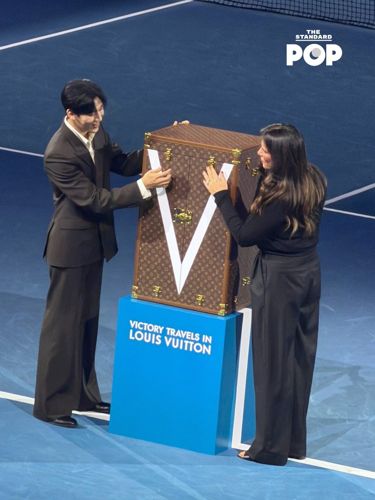 กริ๊ดดดดดฉันตามงานลูกแบมไม่ทัน
ขอแสดงความยินดีกับน้องแบมด้วยนะคะ เลิศมากคร่าลูก ภาคภูมิใจมากๆๆๆ
มาจ้าๆ สปซ ฝากดันแท็กต่อ รี+ติดแท็ก+❤️ สุ่มแจกน้ำหอม 1 รางวัล สปซ ผู้ไม่ประสงค์นามออกค่ะ  ลุยๆๆต่อ🕺🕺🕺

#BamBamxLVatAO2026