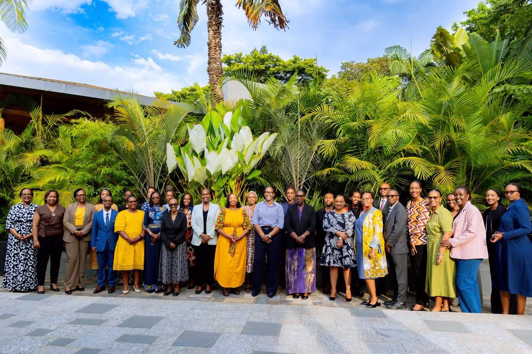 Madamu Jeannette #Kagame yayoboye Inteko Rusange y’Umuryango Imbuto Foundation yabaye ku wa 30 Mutarama 2026, aho abanyamuryango bahuriye hamwe bagasuzuma uko urugendo rw’uyu muryango ruhagaze, baganira ku ndangagaciro zawo no ku byerekezo by’igihe kiri imbere bigamije guhindura