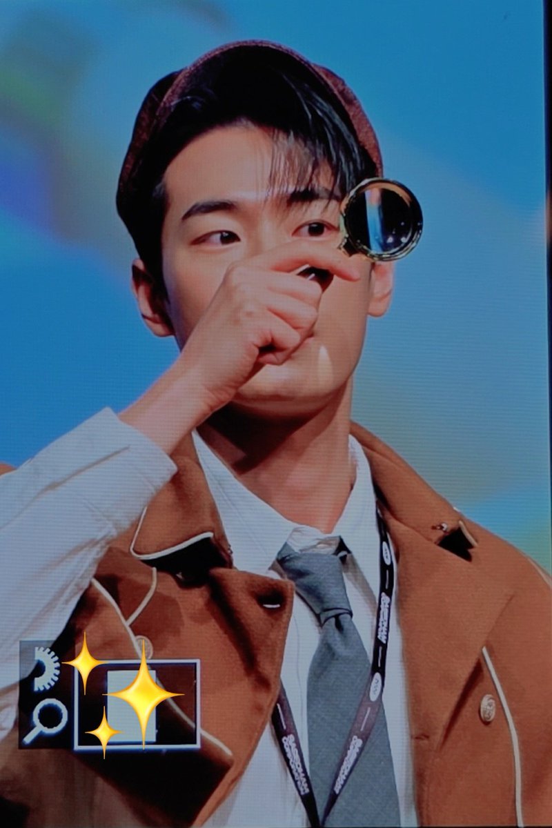 260131 #서함 #박서함 

이거 누가 가져왔냐고 혼남...^~^
제가 귀여운게 보고싶었답니다...잘 어울리셨잖아요?