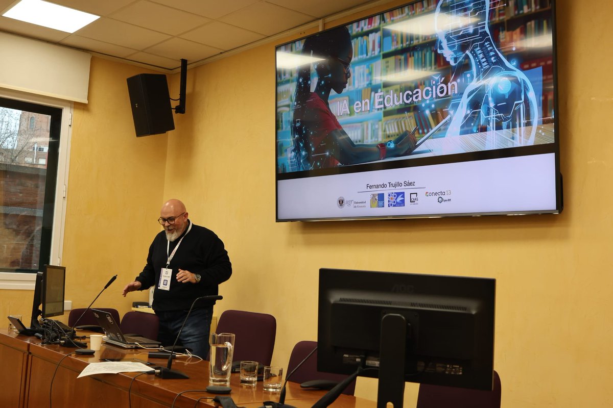 Eloísa del Pino tweet media